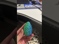 Seidenfarben Blau Grün Ei